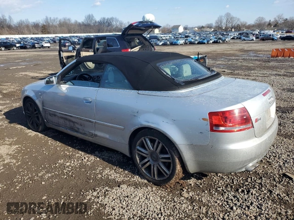 2007 Audi S4 z VIN WUARL48H17K900911, wystawiony jako Copart lot #43045565 z przebiegiem 110 737 mil mil oraz Czysty tytuł • Clean title. Historia ofert i sprzedaży dostępna na DreamBid. Obrazek 2.