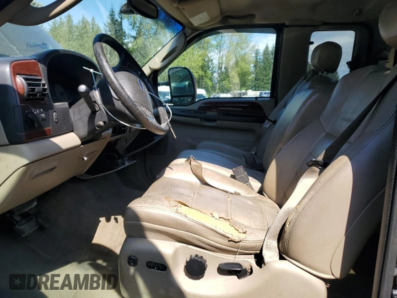 2005 Ford F-250 XL with VIN 1FTSX21P25EB15818, listed as a Copart auction lot 54222215 with 260,018 mi miles and Salvage Title. Bid and sale history available at DreamBid. Image 7.