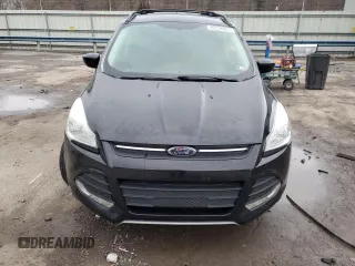 2014 Ford Escape SE with VIN 1FMCU9GX3EUA60102, listed as a Copart auction lot 86258684 with 106,220 mi miles and Salvage Title. Bid and sale history available at DreamBid. Image 5.