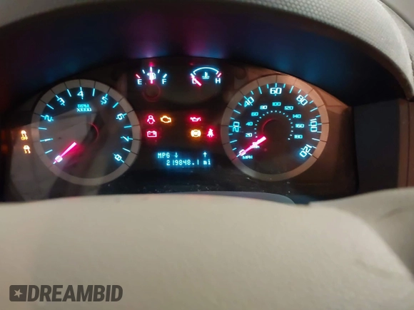 2011 Ford Escape XLS with VIN 1FMCU9C7XBKA40863, listed as a IAAI auction lot 42777301 with 219,848 mi miles and . Bid and sale history available at DreamBid. Image 7.