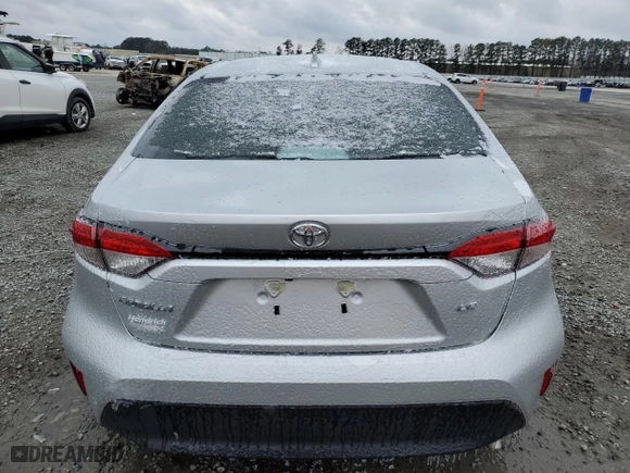 2024 Toyota Corolla LE with VIN 5YFB4MDE1RP215299, listed as a Copart auction lot 46051005 with 7,004 mi miles and Salvage Title. Bid and sale history available at carsss.com. Image 6.