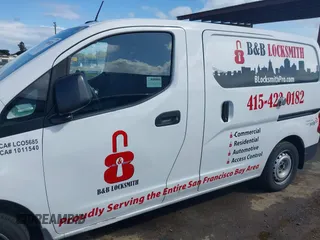 2020 Nissan NV200 SV with VIN 3N6CM0KN8LK696689, listed as a IAAI auction lot 41905528 with 96,278 mi miles and . Bid and sale history available at DreamBid. Image 14.