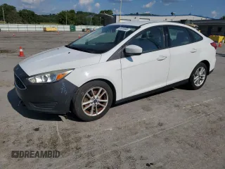2018 Ford Focus SE z VIN 1FADP3F23JL218432, wystawiony jako Copart lot #66889965 z przebiegiem 109 458 mil mil oraz Szkoda całkowita • Salvage title. Historia ofert i sprzedaży dostępna na DreamBid. Obrazek 1.