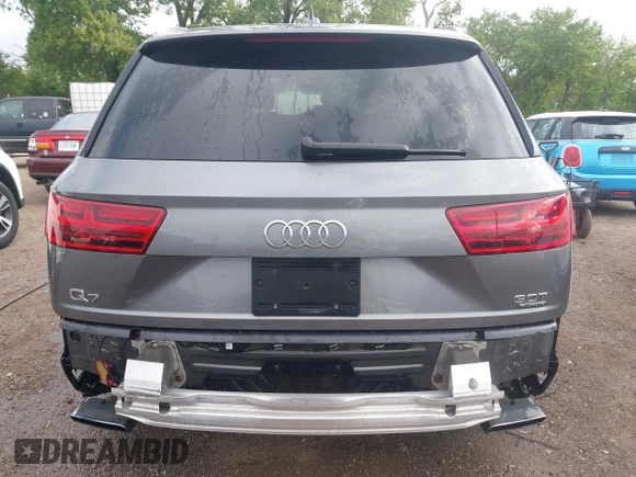 2017 Audi Q7 Prestige z VIN WA1VAAF76HD027540, wystawiony jako IAAI lot #42318658 z przebiegiem 82 619 mil mil oraz . Historia ofert i sprzedaży dostępna na DreamBid. Obrazek 17.