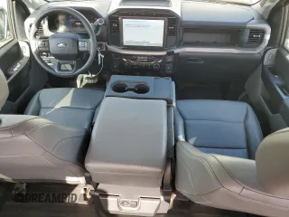 2024 Ford F-150 XL с VIN 1FTEW1KPXRKD74797, выставлен на аукционе Copart как лот 55007315 с пробегом 18 108 миль миль и Списание • Salvage title. История ставок и продаж доступна на DreamBid. Изображение 8.