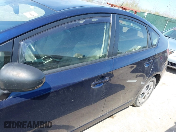 2013 Toyota Prius One with VIN JTDKN3DU0D0351571, listed as a IAAI auction lot 42033388 with 270,161 mi miles and . Bid and sale history available at DreamBid. Image 14.