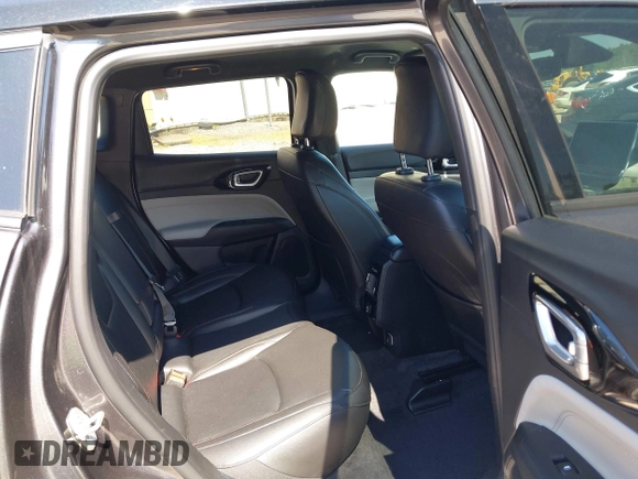 2024 Jeep Compass Limited with VIN 3C4NJDCNXRT596574, listed as a IAAI auction lot 42011912 with 32,085 mi miles and . Bid and sale history available at carsss.com. Image 8.