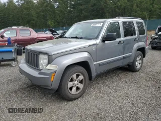 2012 Jeep Liberty Sport Latitude z VIN 1C4PJMAK9CW145381, wystawiony jako Copart lot #56907225 z przebiegiem 160 069 mil mil oraz Tytuł czysty. Historia ofert i sprzedaży dostępna na DreamBid. Obrazek 1.