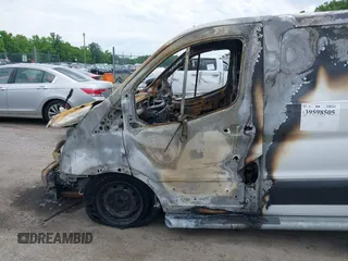 2019 Ford Transit with VIN 1FTYR1YMXKKA86821, listed as a IAAI auction lot 39598505 with 23,665 mi miles. Bid and sale history available at carsss.com. Image 13.