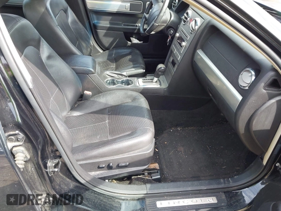 2009 Lincoln MKZ with VIN 3LNHM26T29R632981, listed as a IAAI auction lot 41902869 with 149,546 mi miles and . Bid and sale history available at DreamBid. Image 5.