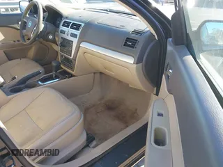 2008 Mercury Milan Premier with VIN 3MEHM02118R643643, listed as a IAAI auction lot 41624708 with 186,130 mi miles and . Bid and sale history available at DreamBid. Image 5.