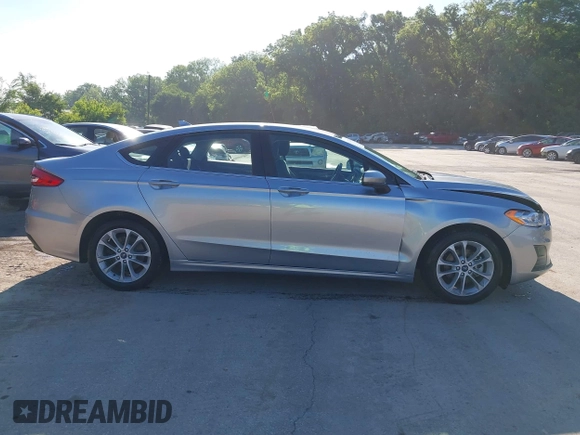 2020 Ford Fusion SE with VIN 3FA6P0LU4LR219672, listed as a IAAI auction lot 42331193 with 60,500 mi miles and . Bid and sale history available at DreamBid. Image 13.