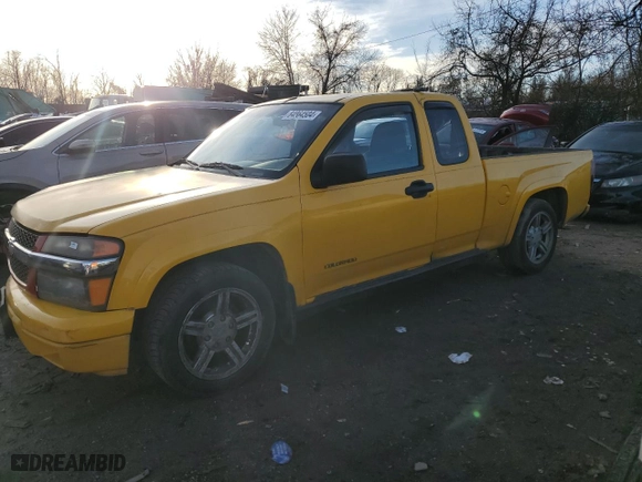 2005 Chevrolet Colorado LS Z85 with VIN 1GCCS196458105038, listed as a Copart auction lot 84864504 with 300,979 mi miles and Salvage Title. Bid and sale history available at carsss.com. Image 1.