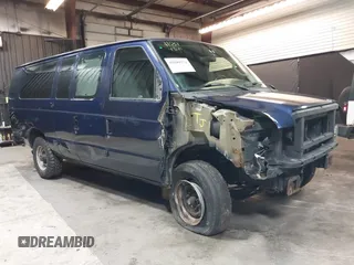 2008 Ford Econoline Passenger XL z VIN 1FBSS31L88DB31215, wystawiony jako IAAI lot #41899371 z przebiegiem 110 875 mil mil oraz . Historia ofert i sprzedaży dostępna na DreamBid. Obrazek 6.