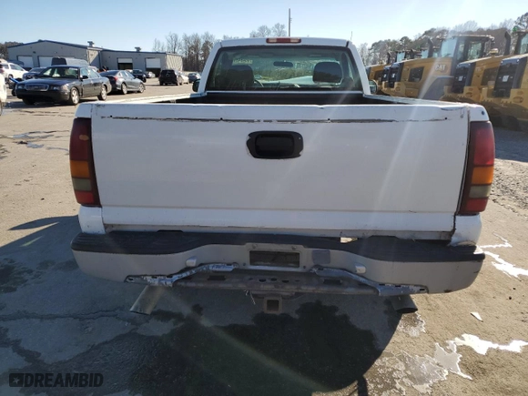 2000 Chevrolet Silverado 1500 with VIN 1GCEC14V3YE374450, listed as a Copart auction lot 46484315 with 172,096 mi miles and Salvage Title. Bid and sale history available at carsss.com. Image 6.