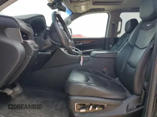 2020 Cadillac Escalade Luxury z VIN 1GYS4BKJ6LR285845, wystawiony jako Copart lot #68504204 z przebiegiem 60 677 mil mil oraz Szkoda całkowita • Salvage title. Historia ofert i sprzedaży dostępna na DreamBid. Obrazek 7.