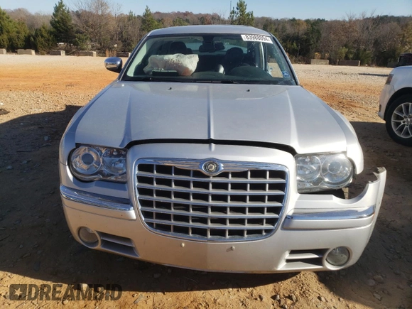 2009 Chrysler 300 with VIN 2C3KA63T19H534541, listed as a Copart auction lot 83988094 with 69,866 mi miles and Salvage Title. Bid and sale history available at carsss.com. Image 5.