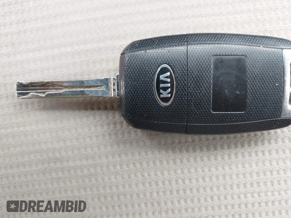 2014 Kia Sorento LX z VIN 5XYKT4A69EG510648, wystawiony jako IAAI lot #42361155 z przebiegiem 254 560 mil mil oraz . Historia ofert i sprzedaży dostępna na DreamBid. Obrazek 11.