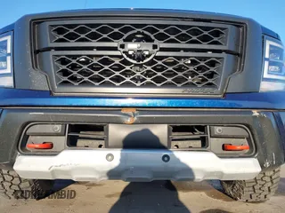 2021 Nissan Titan Pro-4X z VIN 1N6AA1ED1MN517476, wystawiony jako IAAI lot #41422217 z przebiegiem 62 650 mil mil oraz . Historia ofert i sprzedaży dostępna na DreamBid. Obrazek 6.
