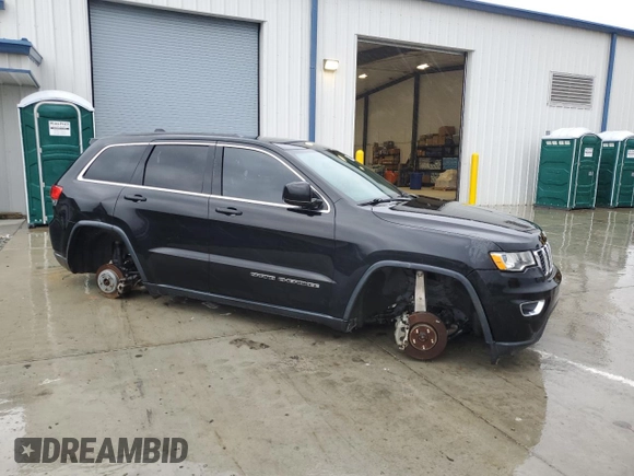 2017 Jeep Grand Cherokee Laredo with VIN 1C4RJFAG0HC763455, listed as a Copart auction lot 49802165 with 138,150 mi miles and Clean Title. Bid and sale history available at carsss.com. Image 4.