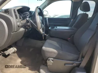 2010 Chevrolet Silverado 1500 LT with VIN 1GCSCSEA8AZ123006, listed as a Copart auction lot 67343274 with 114,877 mi miles and Salvage Title. Bid and sale history available at DreamBid. Image 7.