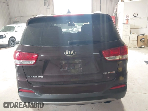 2016 Kia Sorento EX z VIN 5XYPHDA10GG019769, wystawiony jako IAAI lot #42567062 z przebiegiem 92 448 mil mil oraz . Historia ofert i sprzedaży dostępna na DreamBid. Obrazek 16.