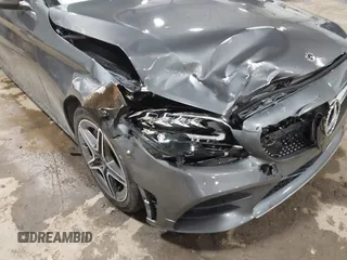 2021 Mercedes-Benz C 300 z VIN W1KWF8EBXMR637714, wystawiony jako IAAI lot #41346253 z przebiegiem 45 382 mil mil oraz . Historia ofert i sprzedaży dostępna na DreamBid. Obrazek 6.