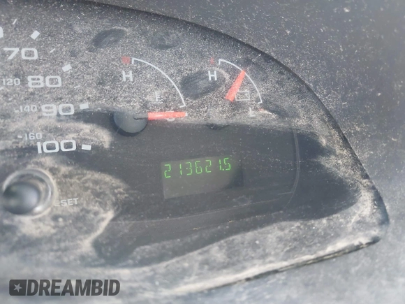2006 Ford Econoline Passenger XL с VIN 1FBNE31L56HB01034, выставлен на аукционе IAAI как лот 42118906 с пробегом 213 621 миль миль и . История ставок и продаж доступна на DreamBid. Изображение 7.