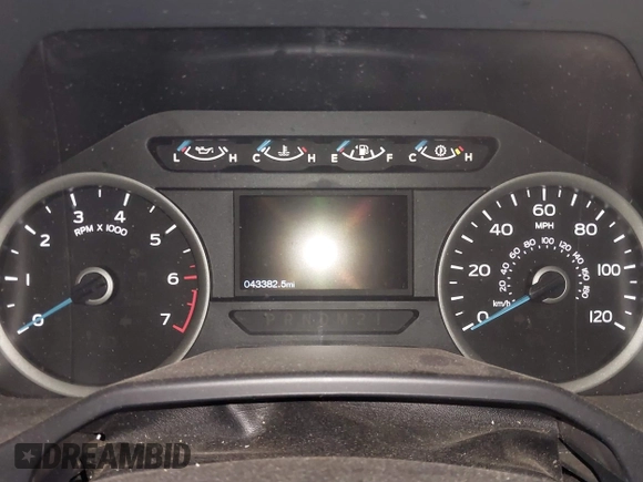 2016 Ford F-150 XLT with VIN 1FTFX1EG4GFA10698, listed as a IAAI auction lot 42592650 with 43,382 mi miles and . Bid and sale history available at DreamBid. Image 14.