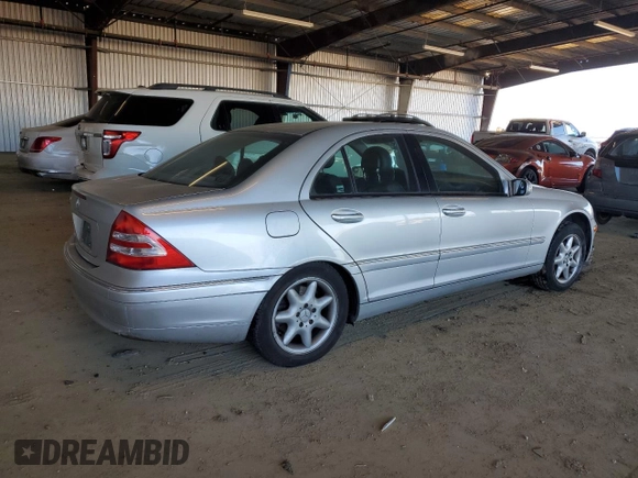 2003 Mercedes-Benz C 230/260/280/320 with VIN WDBRF64J23F352055, listed as a Copart auction lot 42154175 with 201,721 mi miles and Salvage Title. Bid and sale history available at DreamBid. Image 3.