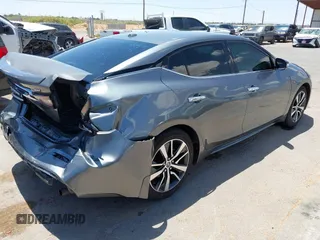 2020 Nissan Maxima SV z VIN 1N4AA6CV8LC375431, wystawiony jako IAAI lot #42182290 z przebiegiem 70 563 mil mil oraz . Historia ofert i sprzedaży dostępna na DreamBid. Obrazek 4.