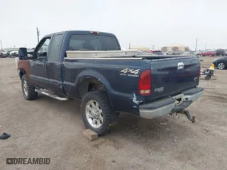 2001 Ford Super Duty F-350 SRW XL with VIN 1FTSX31L21ED36994, listed as a IAAI auction lot 41358290 with 268,344 mi miles. Bid and sale history available at carsss.com. Image 3.