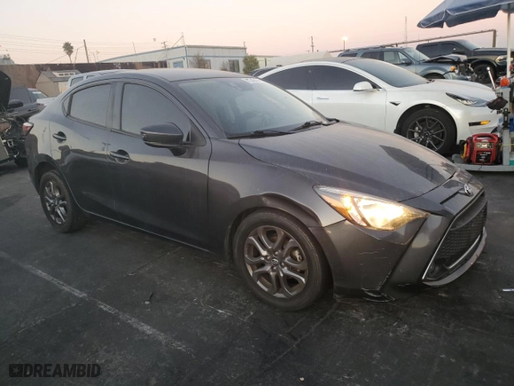2020 Toyota Yaris Sedan L with VIN 3MYDLBYV7LY707306, listed as a Copart auction lot 81382654 with 80,486 mi miles and Salvage Title. Bid and sale history available at carsss.com. Image 4.
