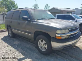 2001 Chevrolet Tahoe LS with VIN 1GNEK13T91J141616, listed as a IAAI auction lot 41951355 with 156,077 mi miles. Bid and sale history available at carsss.com. Image 1.