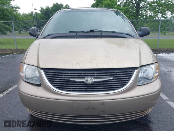 2003 Chrysler Town & Country LX z VIN 2C4GP44L13R132460, wystawiony jako IAAI lot #42467139 z przebiegiem 229 293 mil mil oraz . Historia ofert i sprzedaży dostępna na DreamBid. Obrazek 6.