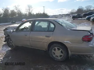 1998 Oldsmobile Cutlass GL z VIN 1G3NB52M9W6300607, wystawiony jako IAAI lot #41575122 z przebiegiem Nie podano mil oraz . Historia ofert i sprzedaży dostępna na DreamBid. Obrazek 14.