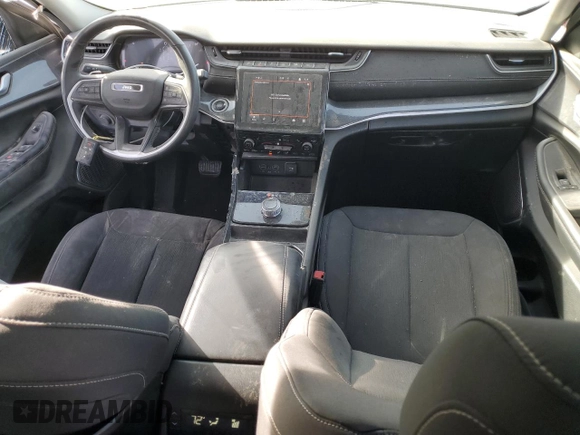 2022 Jeep Grand Cherokee Altitude with VIN 1C4RJJAG8N8635580, listed as a Copart auction lot 84526644 with 45,848 mi miles and Salvage title. Bid and sale history available at DreamBid. Image 8.