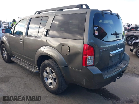 2008 Nissan Pathfinder SE with VIN 5N1AR18U88C606823, listed as a IAAI auction lot 41266052 with 158,182 mi miles. Bid and sale history available at carsss.com. Image 3.