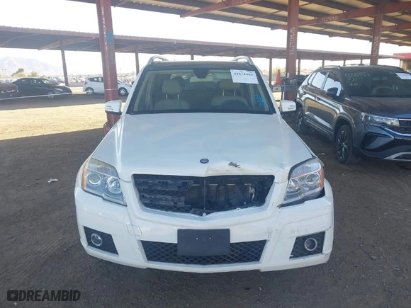 2012 Mercedes-Benz GLK-Class GLK 350 with VIN WDCGG5GB5CF788459, listed as a IAAI auction lot 41674465 with 84,632 mi miles. Bid and sale history available at carsss.com. Image 12.