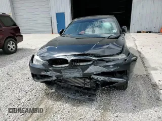 2013 BMW 3 Series 328i xDrive z VIN WBA3B3C56DF542445, wystawiony jako Copart lot #51684005 z przebiegiem 113 141 mil mil oraz Szkoda całkowita • Salvage title. Historia ofert i sprzedaży dostępna na DreamBid. Obrazek 11.