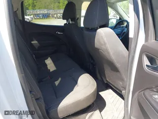 2019 Chevrolet Colorado 2WD LT with VIN 1GCGSCEN6K1124642, listed as a IAAI auction lot 42065426 with 205,608 mi miles. Bid and sale history available at carsss.com. Image 8.