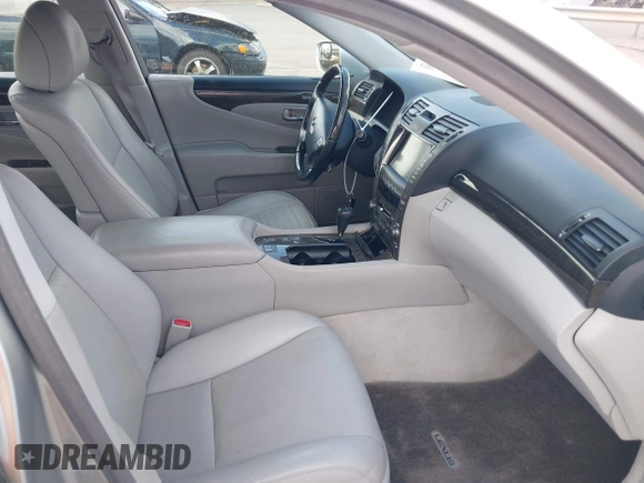 2007 Lexus LS 460 z VIN JTHBL46F875014386, wystawiony jako IAAI lot #41946333 z przebiegiem 134 574 mil mil oraz . Historia ofert i sprzedaży dostępna na DreamBid. Obrazek 5.