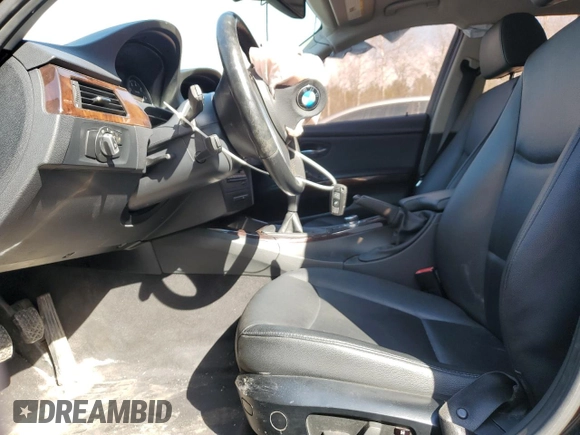 2011 BMW 3 Series 328i xDrive with VIN WBAPK7C57BA772708, listed as a Copart auction lot 48861625 with 257,499 mi miles and Salvage Title. Bid and sale history available at carsss.com. Image 7.