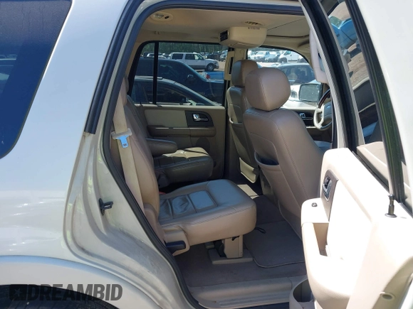 2005 Ford Expedition Limited z VIN 1FMFU19555LA73336, wystawiony jako IAAI lot #41972033 z przebiegiem 236 367 mil mil oraz . Historia ofert i sprzedaży dostępna na DreamBid. Obrazek 8.
