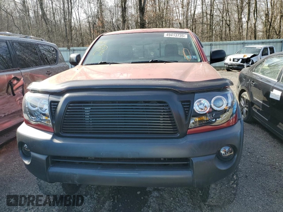 2008 Toyota Tacoma z VIN 5TEUU42NX8Z520093, wystawiony jako Copart lot #49413735 z przebiegiem 131 142 mil mil oraz Szkoda całkowita • Salvage title. Historia ofert i sprzedaży dostępna na DreamBid. Obrazek 5.