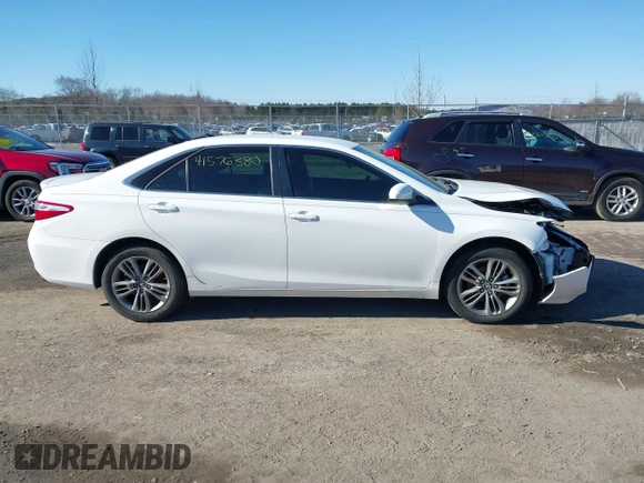 2017 Toyota Camry XLE with VIN 4T1BF1FK4HU701081, listed as a IAAI auction lot 41576380 with 75,426 mi miles. Bid and sale history available at carsss.com. Image 14.