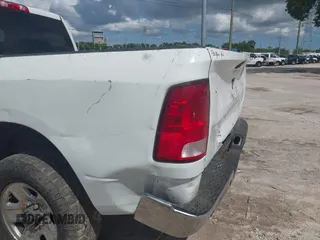 2016 Ram 2500 Tradesman z VIN 3C6TR4CT0GG196874, wystawiony jako IAAI lot #42218216 z przebiegiem Nie podano mil oraz . Historia ofert i sprzedaży dostępna na DreamBid. Obrazek 19.