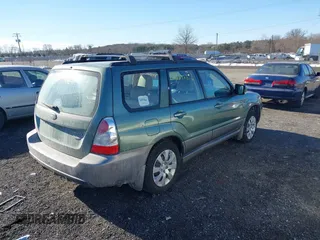 2006 Subaru Forester 2.5 X L.L. Bean Edition with VIN JF1SG67616H741372, listed as a IAAI auction lot 41447826 with 192,434 mi miles. Bid and sale history available at carsss.com. Image 4.