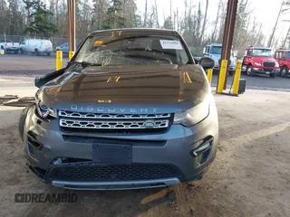 2018 Land Rover Discovery Sport HSE with VIN SALCR2RX5JH758958, listed as a IAAI auction lot 41231088 with 47,202 mi miles. Bid and sale history available at carsss.com. Image 12.