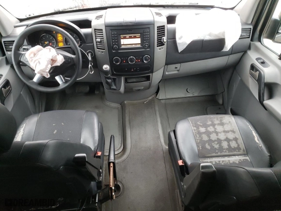 2014 Mercedes-Benz Sprinter Passenger Vans with VIN WDZPE7CC8E5834266, listed as a Copart auction lot 86513834 with NaN miles and Salvage Title. Bid and sale history available at carsss.com. Image 8.